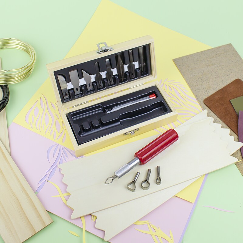 Excel Blades Woodworking Set with K5 Knife, Blades, Gouges & Routers in Wooden Case, USA Made