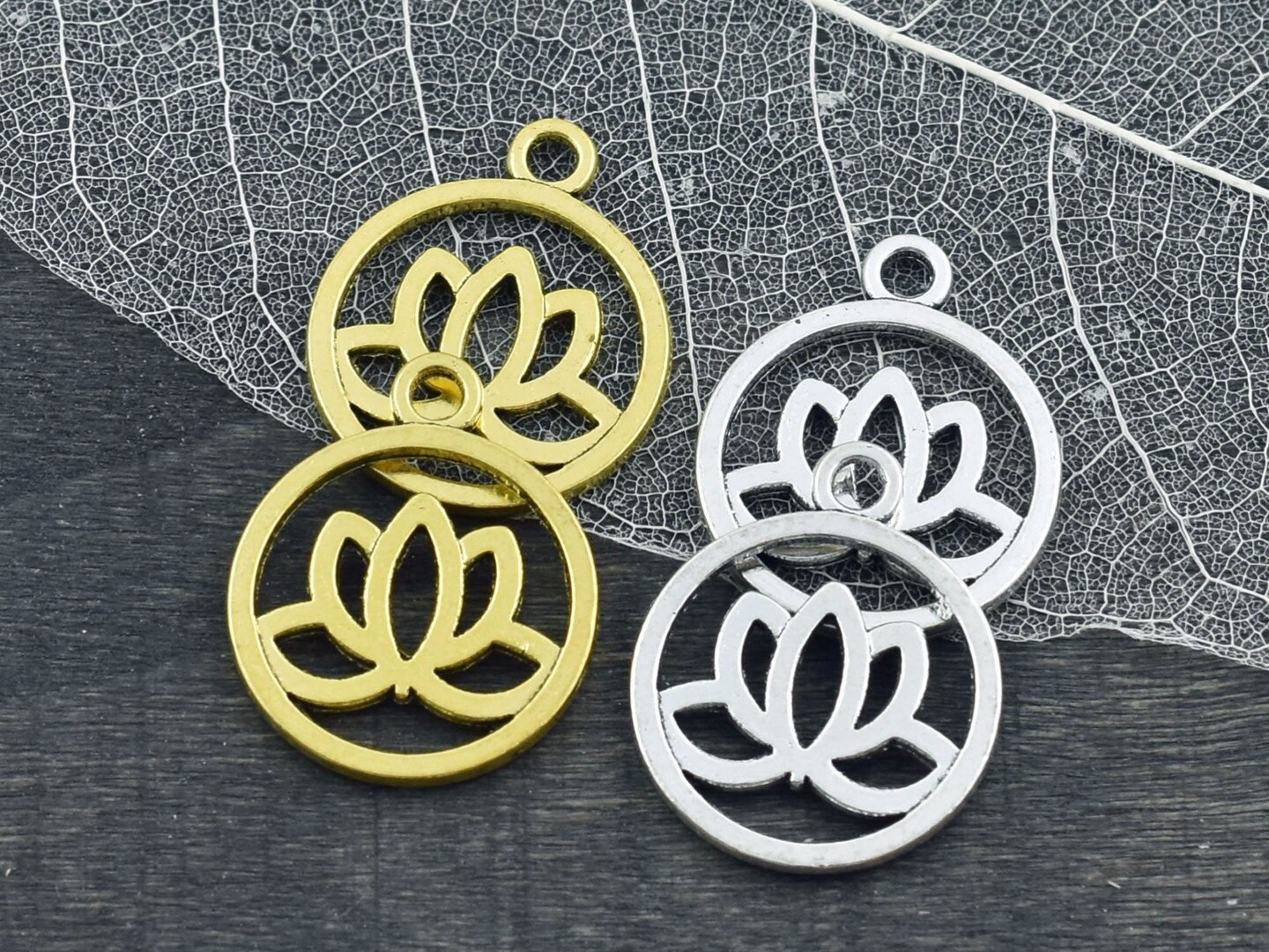 *10* 24x20mm Lotus Flower Round Charms -- Choose from Silver or Gold