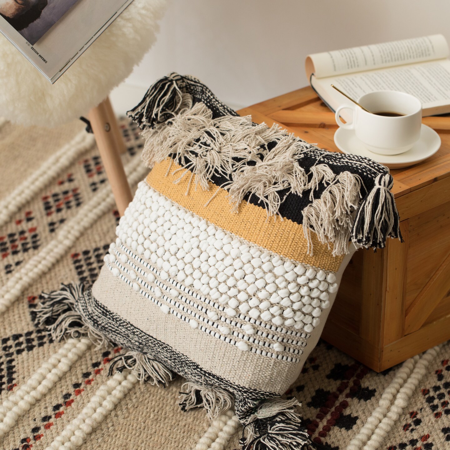 16&#x22; Boho Handwoven Cotton Throw Pillow Cushion Cover with Tassels, Beige