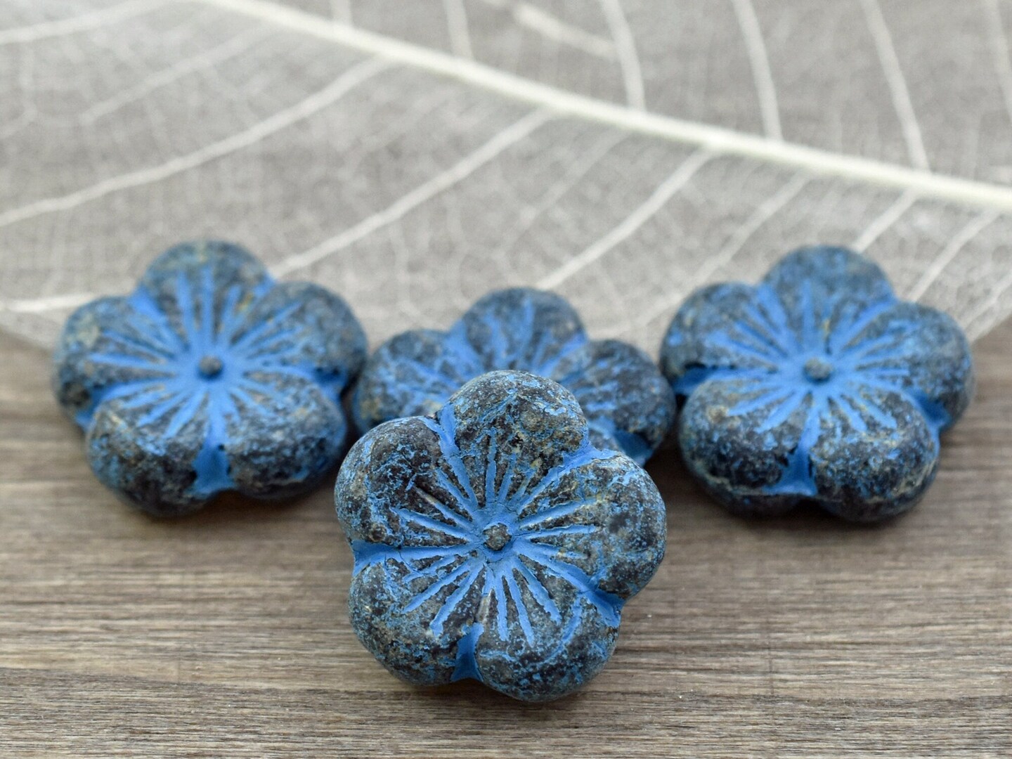 21mm Turquoise Washed Etched Jet Picasso Hibiscus Flower Beads - 2 Beads