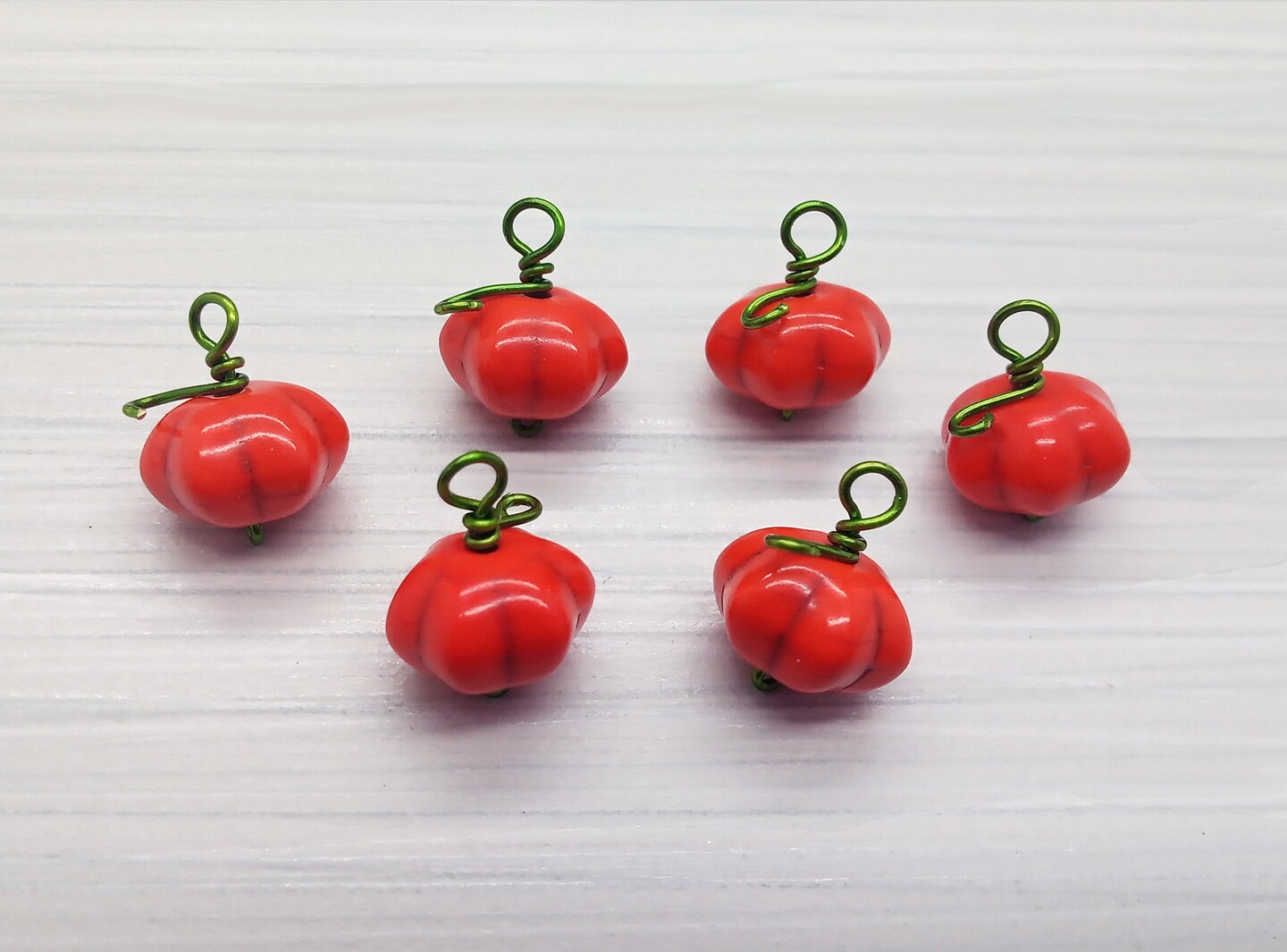 Cute Little Pumpkin Charms, set of 8 with Stems, Thanksgiving Charms, Adorabilities