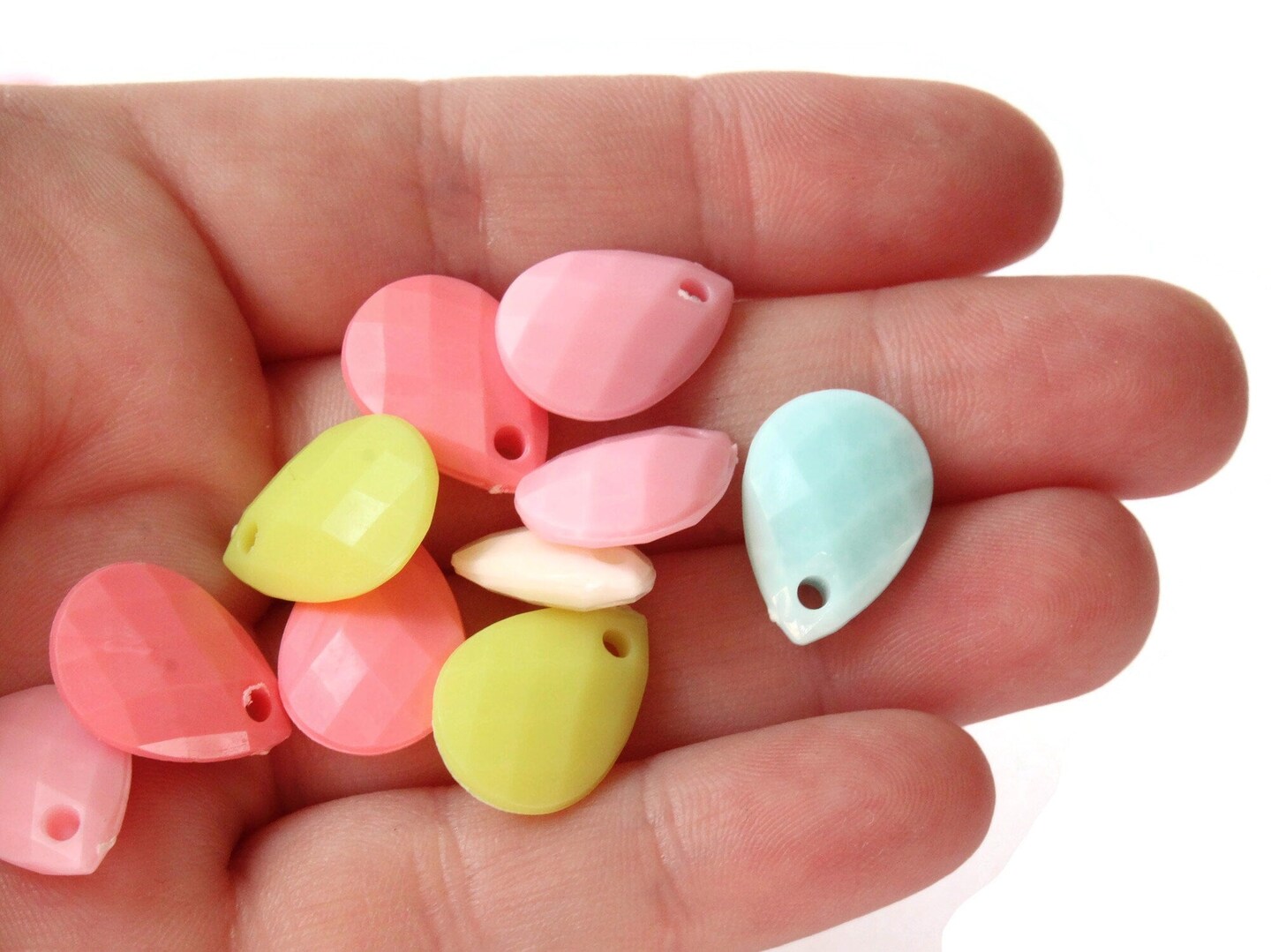 50 18mm Mixed Color Pastel Plastic Faceted Briolette Beads