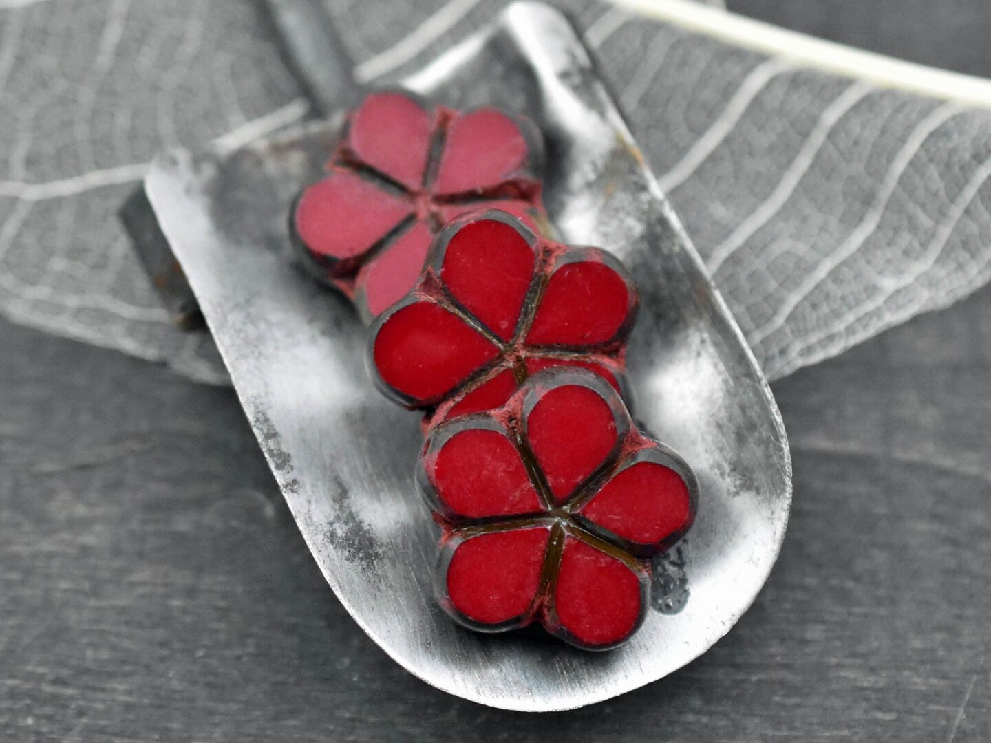 17mm Opaque Red Picasso Table Cut 5 Petal Flower Beads -- Choose Your Qty