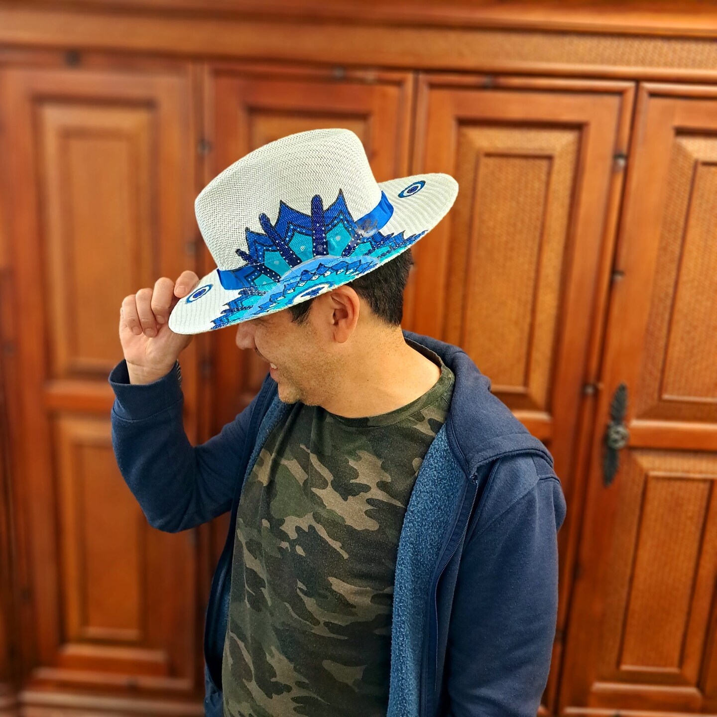 Boho White Straw Hat – Handcrafted with Blue Mandala and  display picture 1