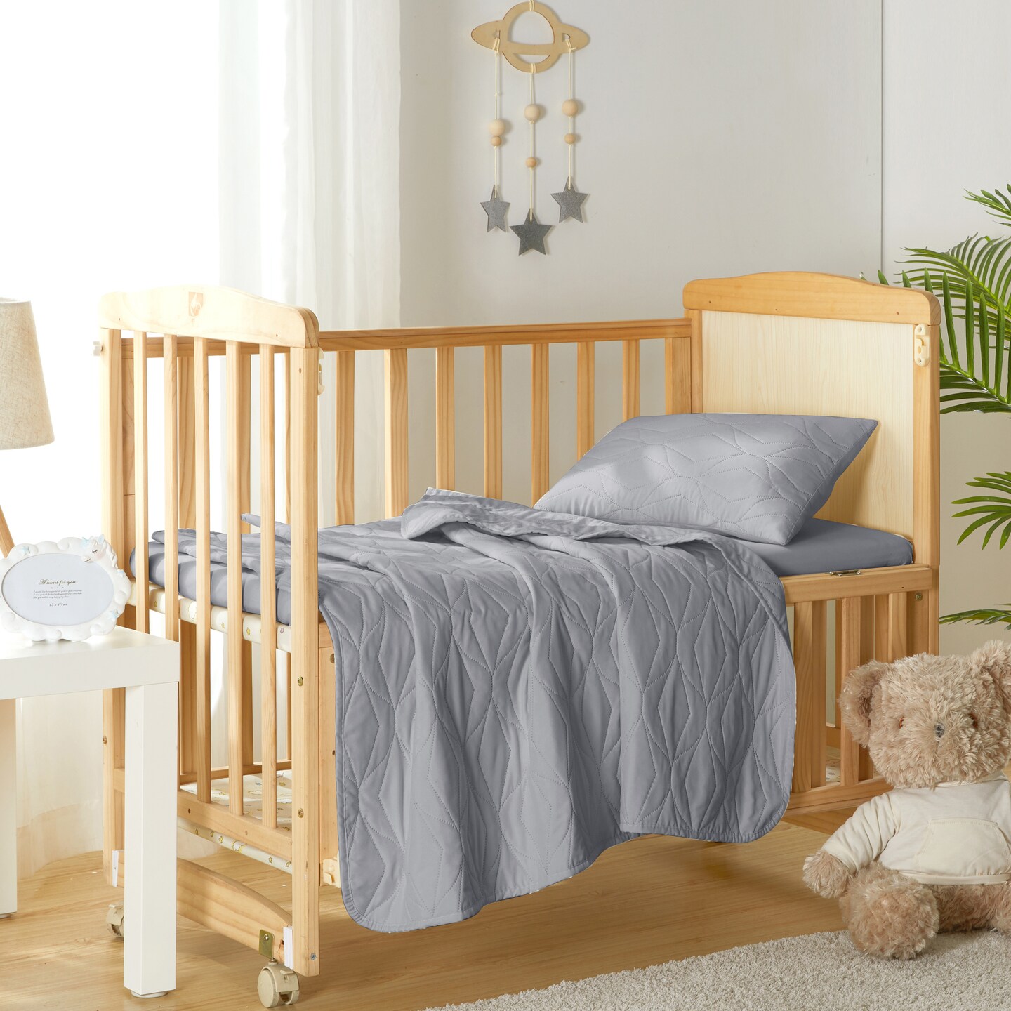 Clara Clark Toddler Bedding Set