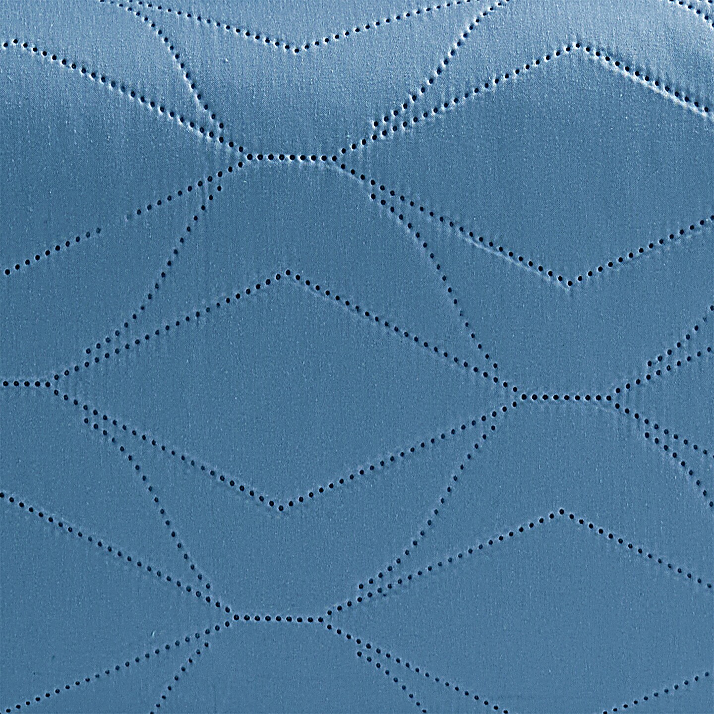 Clara Clark Quilts Set