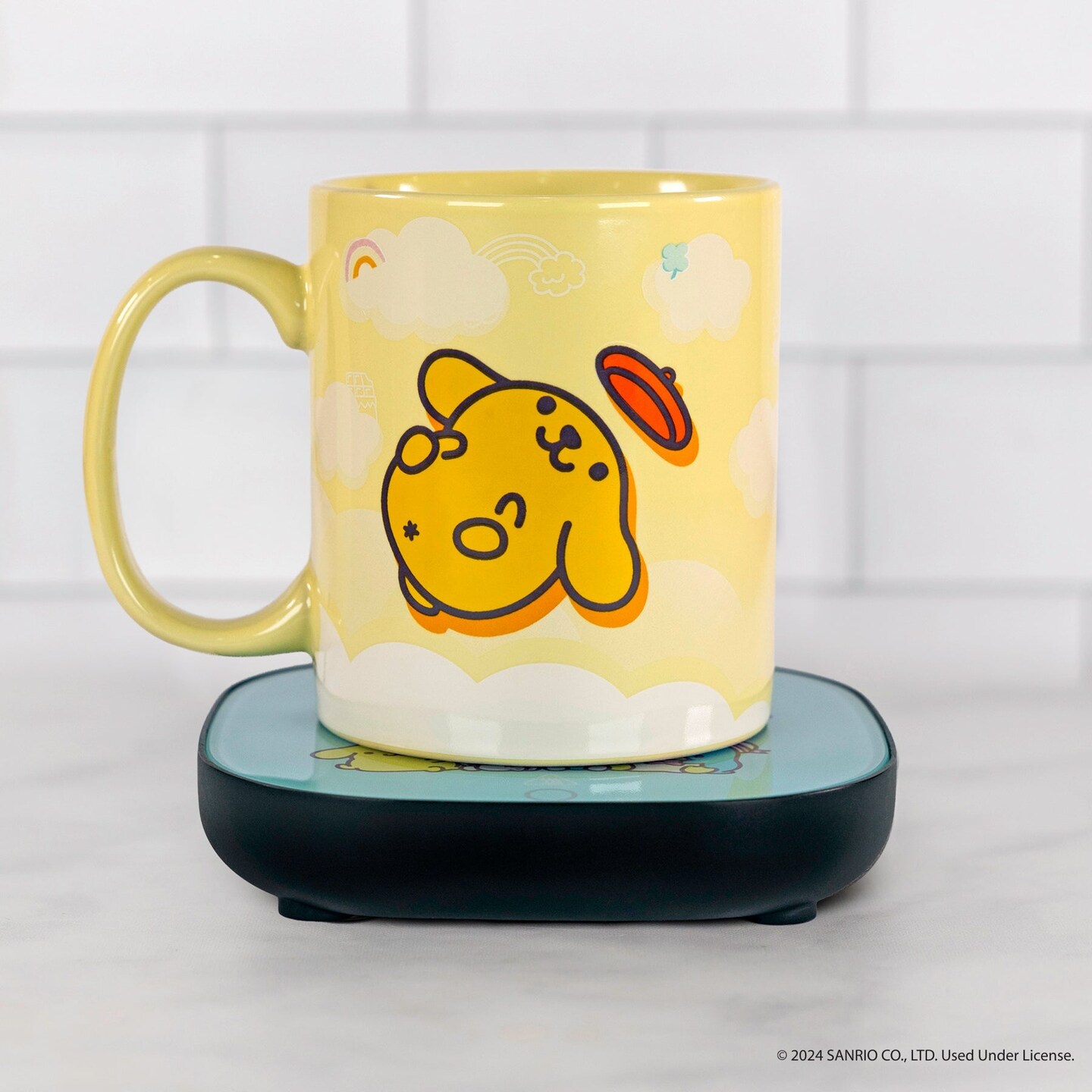 Uncanny Brands Hello Kitty and Friends Pompompurin Mug Warmer with Mug