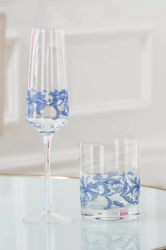 Spode Blue Italian Glass Champagne Flutes, Iconic Design, 8 oz, 4 Set Blue White