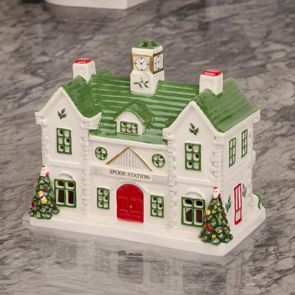 Spode &#x2013; Christmas Tree Collection Miniature Christmas Village Train Station