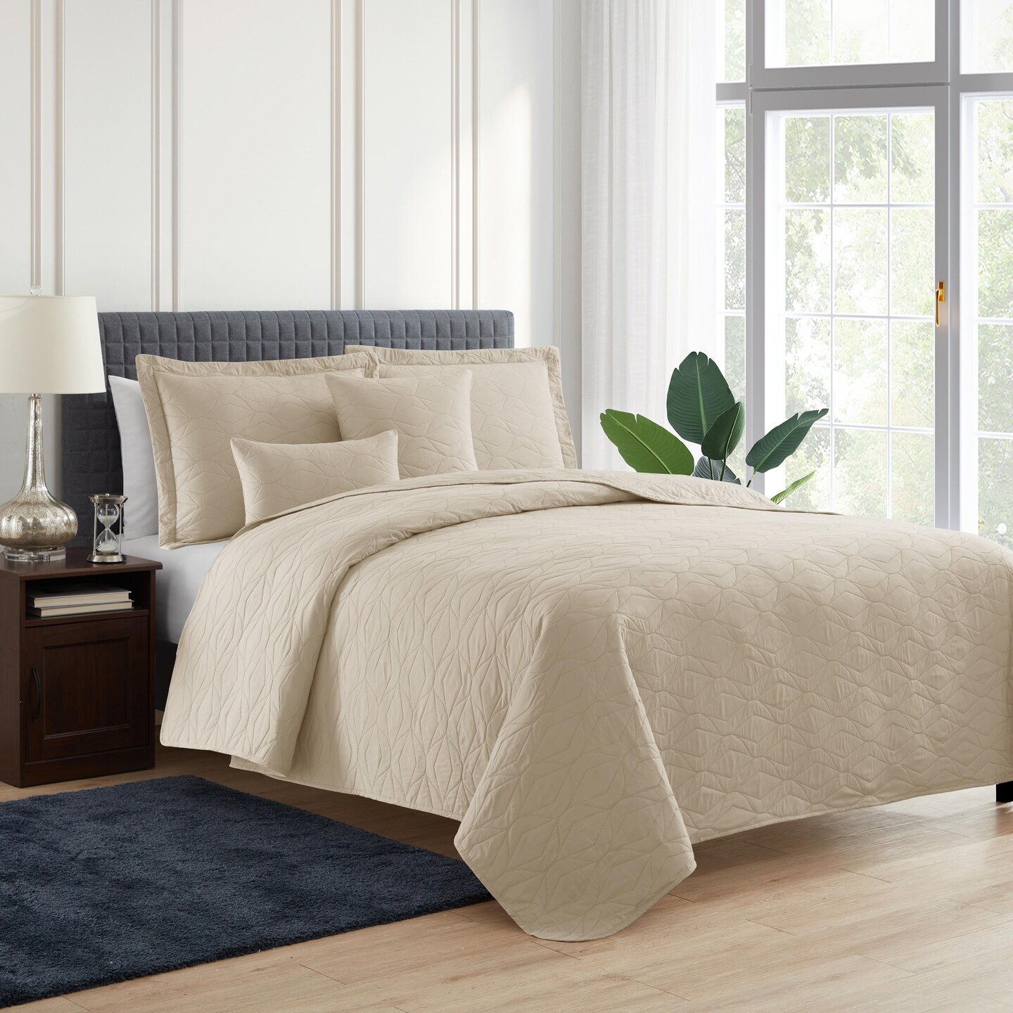 Clara Clark Quilts Set