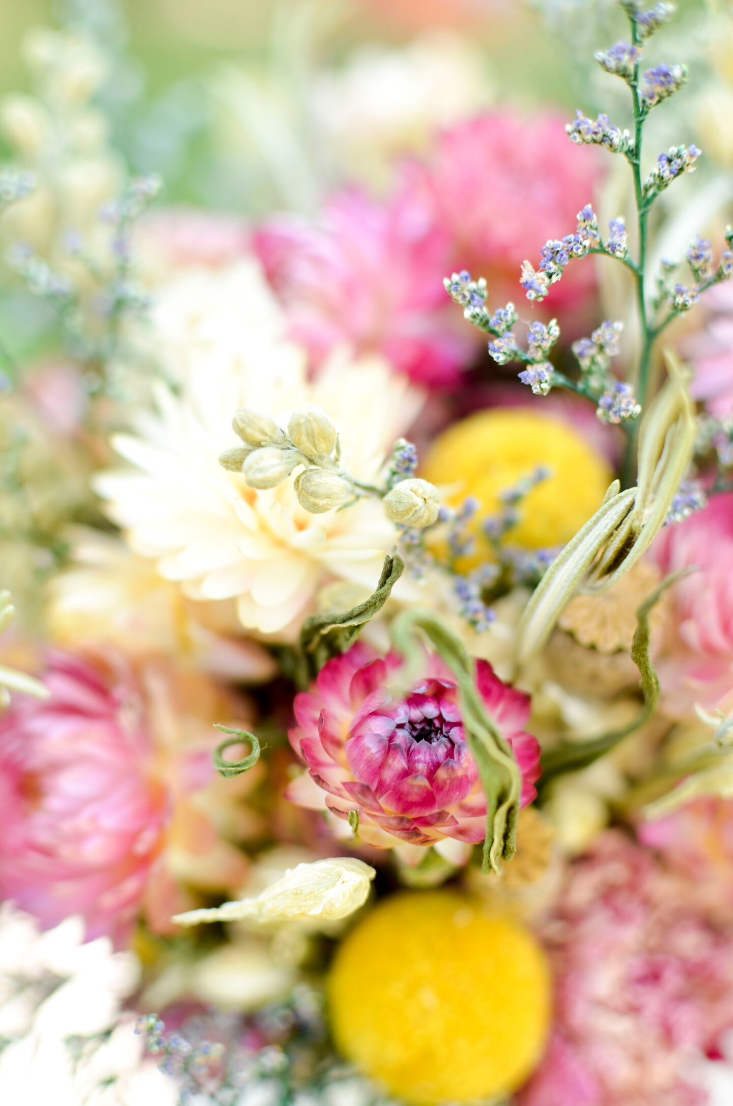 Spring wildflower Mini Arrangement | MakerPlace by Michaels
