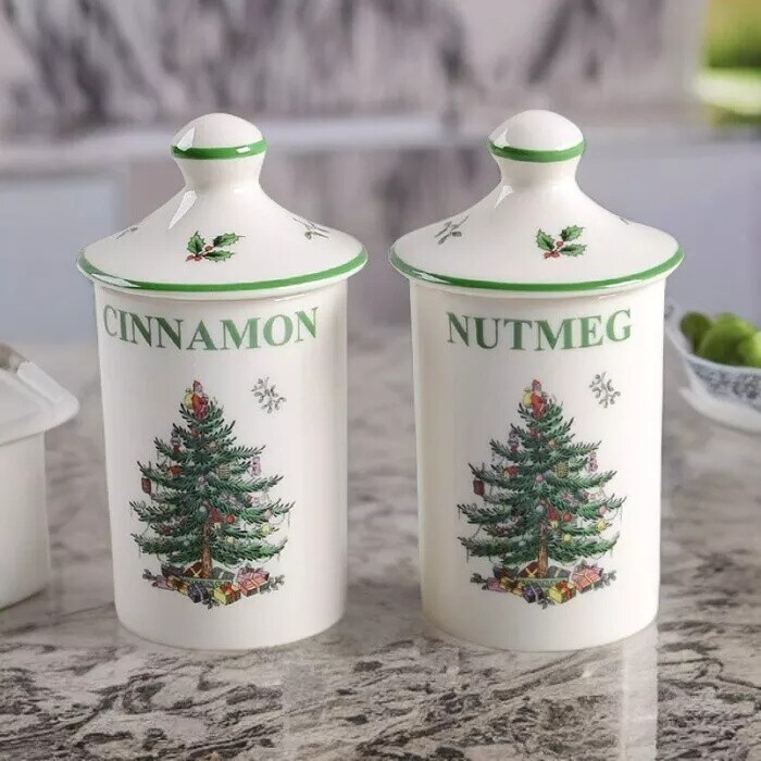 Spode Christmas Tree Spice Jars | Set of 2 | Made of Fine Porcelain | 4.5 Inch