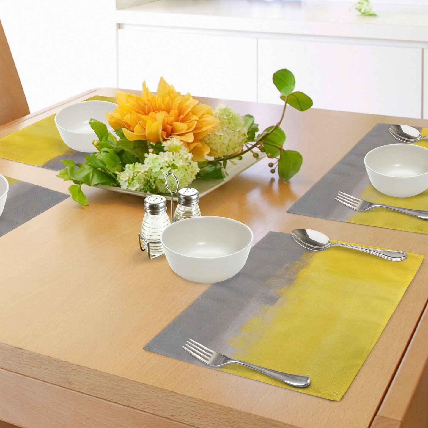 Ambesonne Grey and Yellow Place Mats Set of 4, Grunge Street Style Painting Brush Print Ombre Design Illustration, Washable Fabric Placemats for Dining Table, Standard Size, Dimgray Yellow