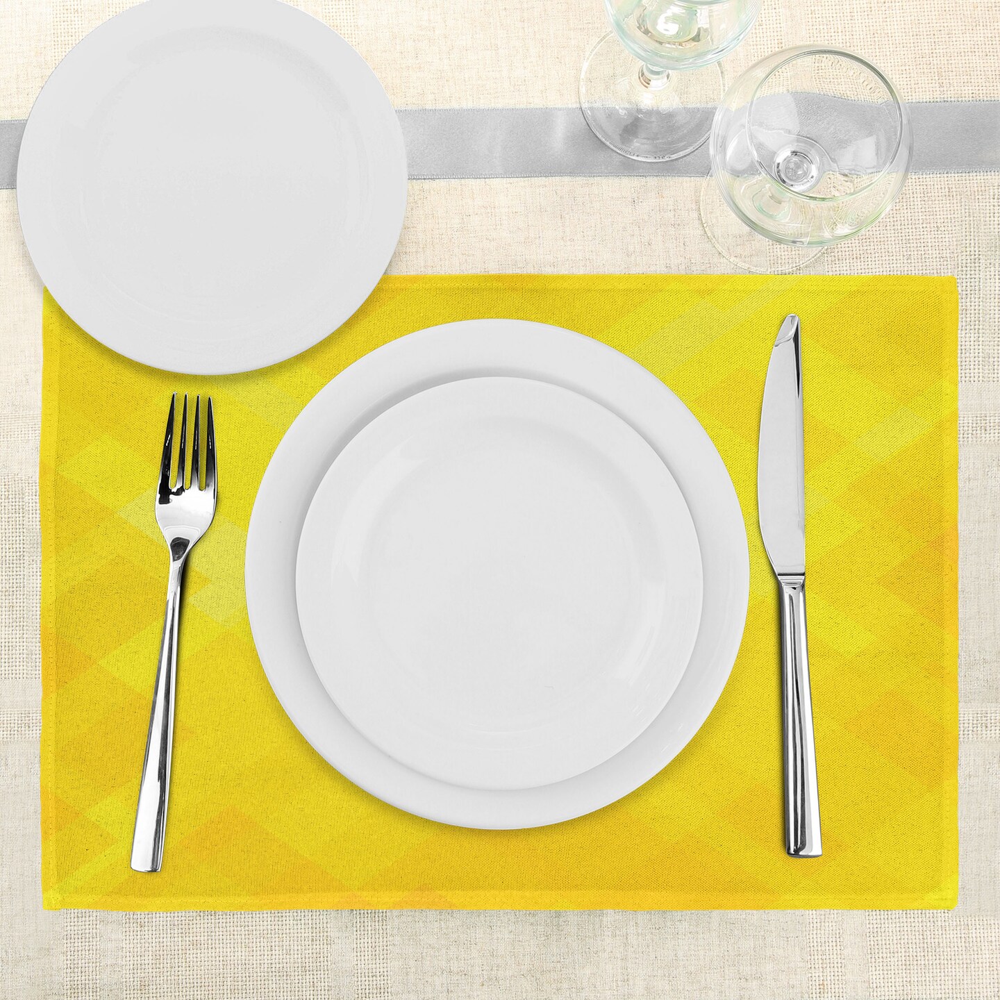 Ambesonne Yellow Place Mats Set of 4, Contemporary Art Inspirations in Yellow Toned Geometrical Rhombus Arrangement, Washable Fabric Placemats for Dining Table, Standard Size, Yellow Marigold