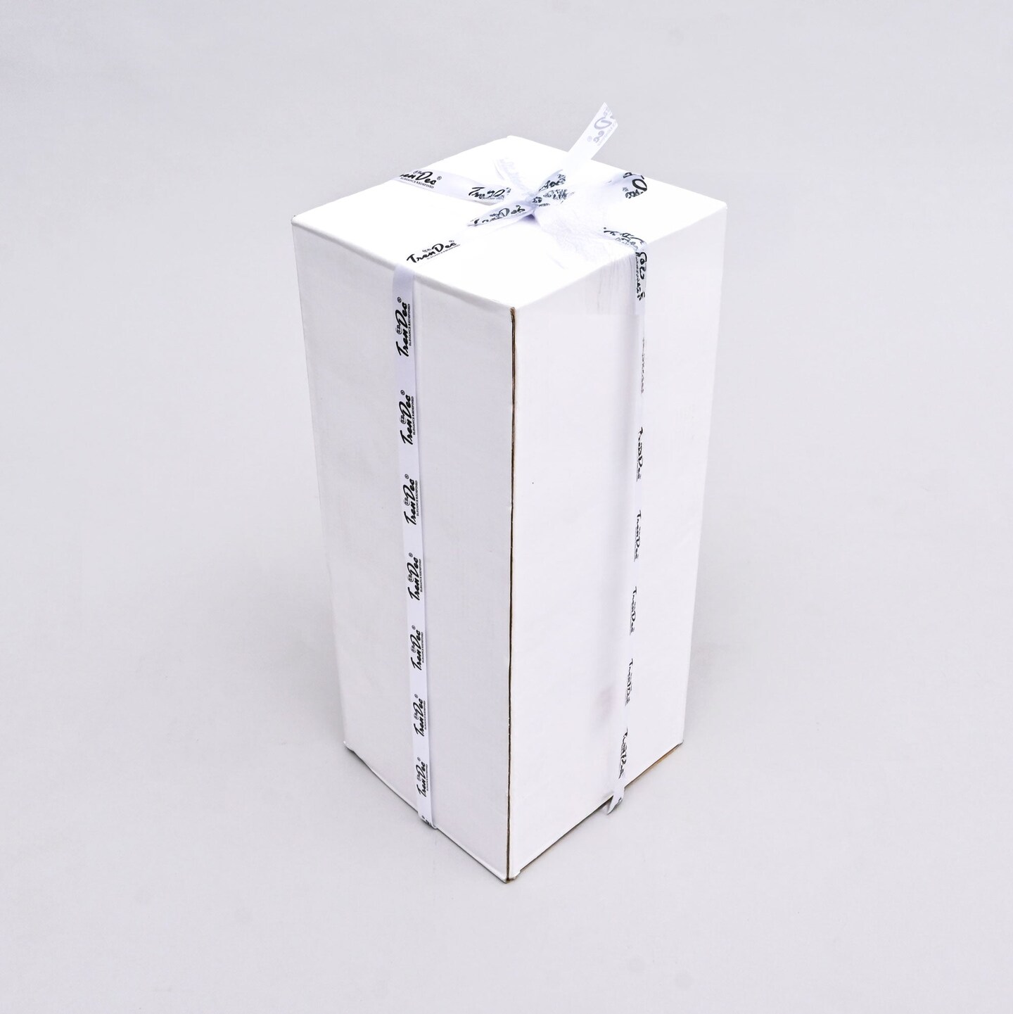 Decorative Hammered Nickel Finish Chess Bishop Sculpture – Elegant Table Accent (5.5x5.5x14")