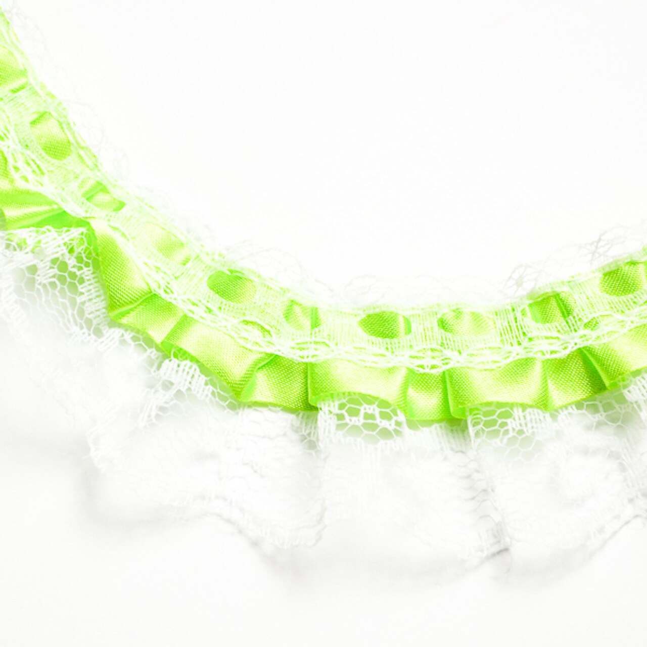 2&#x22; x 50 Yards Apple Green Ruffled Lace Trim