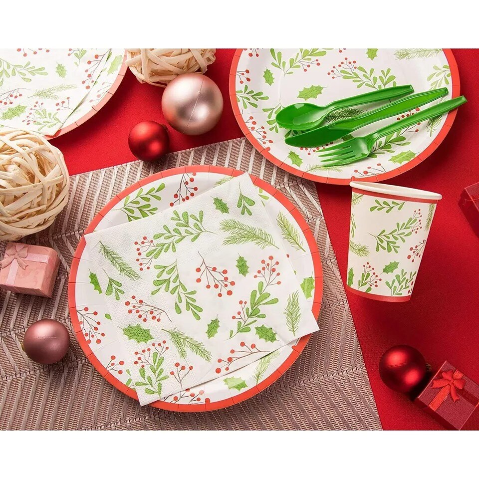 80 Pack Holly Berries Christmas Paper Plates for Holiday Party Supplies, 9 In