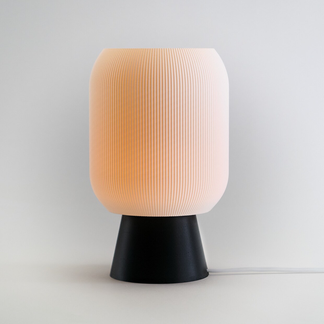 Honey and Ivy Aspen Table Lamp - Cozy Vibe - Sustainably made in