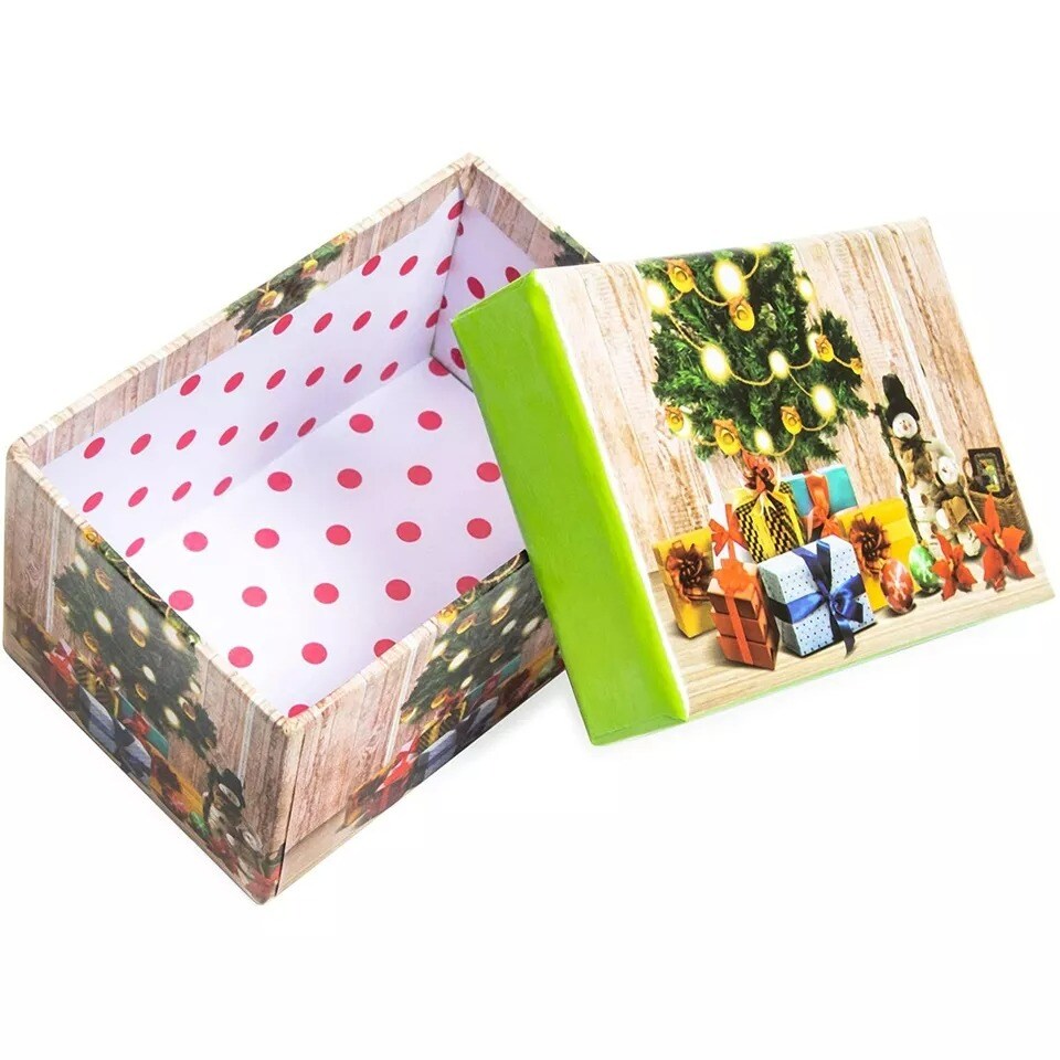 10 Pack Nesting Christmas Gift Boxes with Green Lids for Presents in 10 Sizes