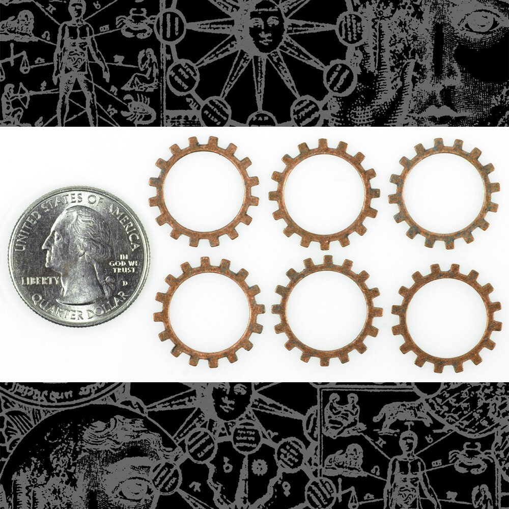 20mm Floral Patterned Etched Steampunk Verdigris Finished Brass Open Wheels Gears Charms - Set of Six - V-PG06