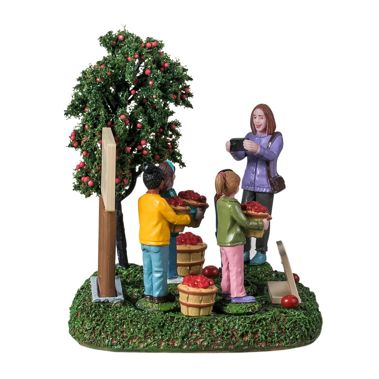Lemax&#xA9; Harvest Crossing Village Accessory&#x2122;: Autumn Field Trip