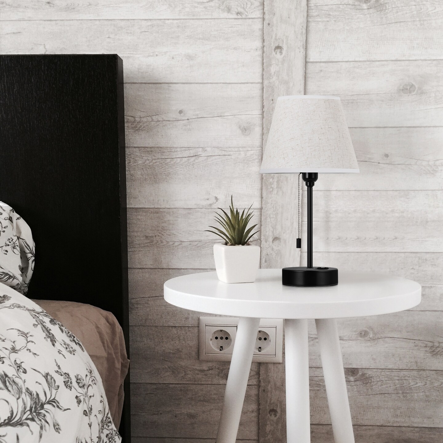 Modern Desk Lamps with Fabric Lampshade Nightstand Lamps