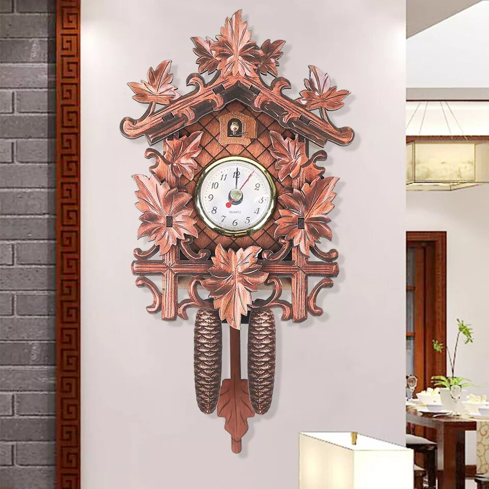Vintage Wall Clock Hanging Clock Carvings Antique Living Room Home Decor