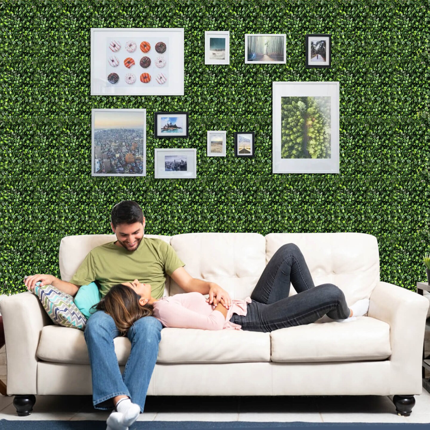 Costway 12 Pcs Faux Topiary Gardenia Shrub Grass Panels with Insertable Branches 20" x 20"