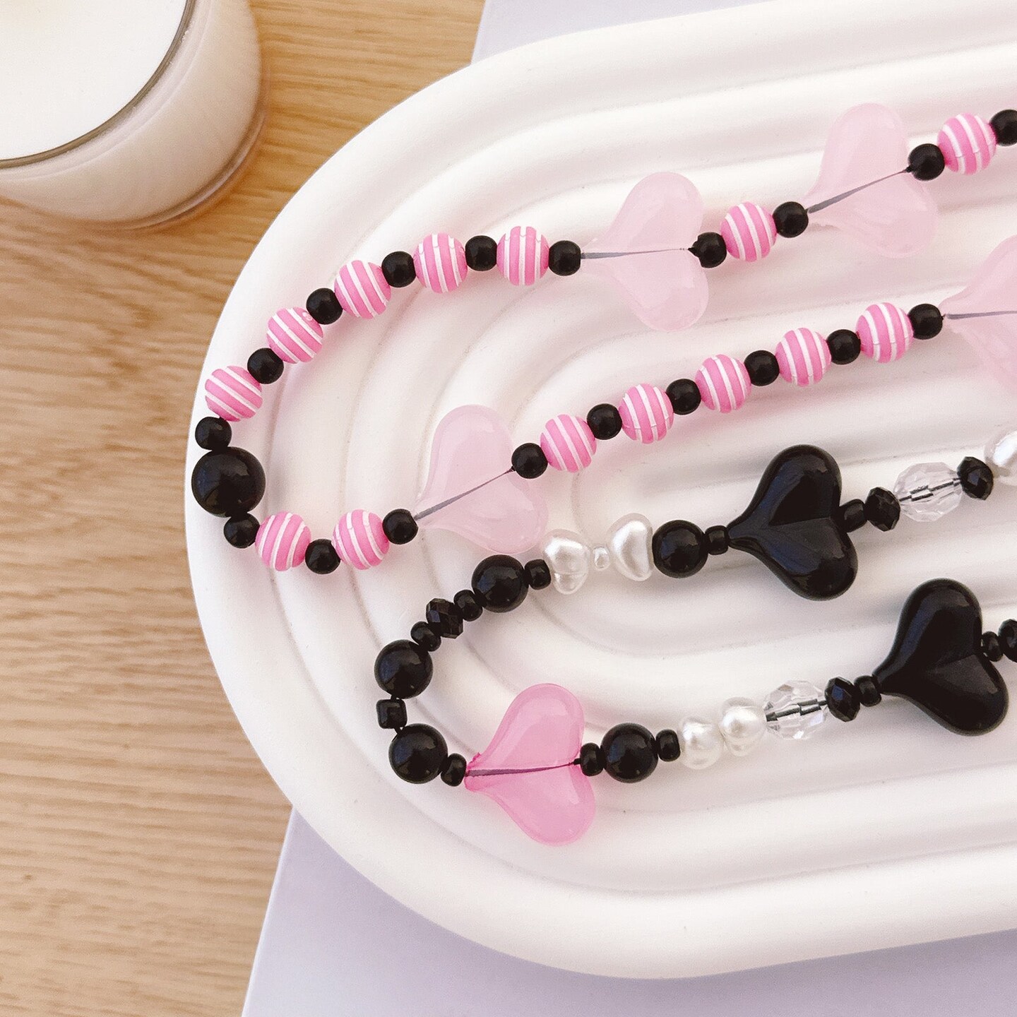 Wrapables Charms and Beads Cell Phone Wrist Strap, Keychain, Bag Charm (Set of 2), Hearts