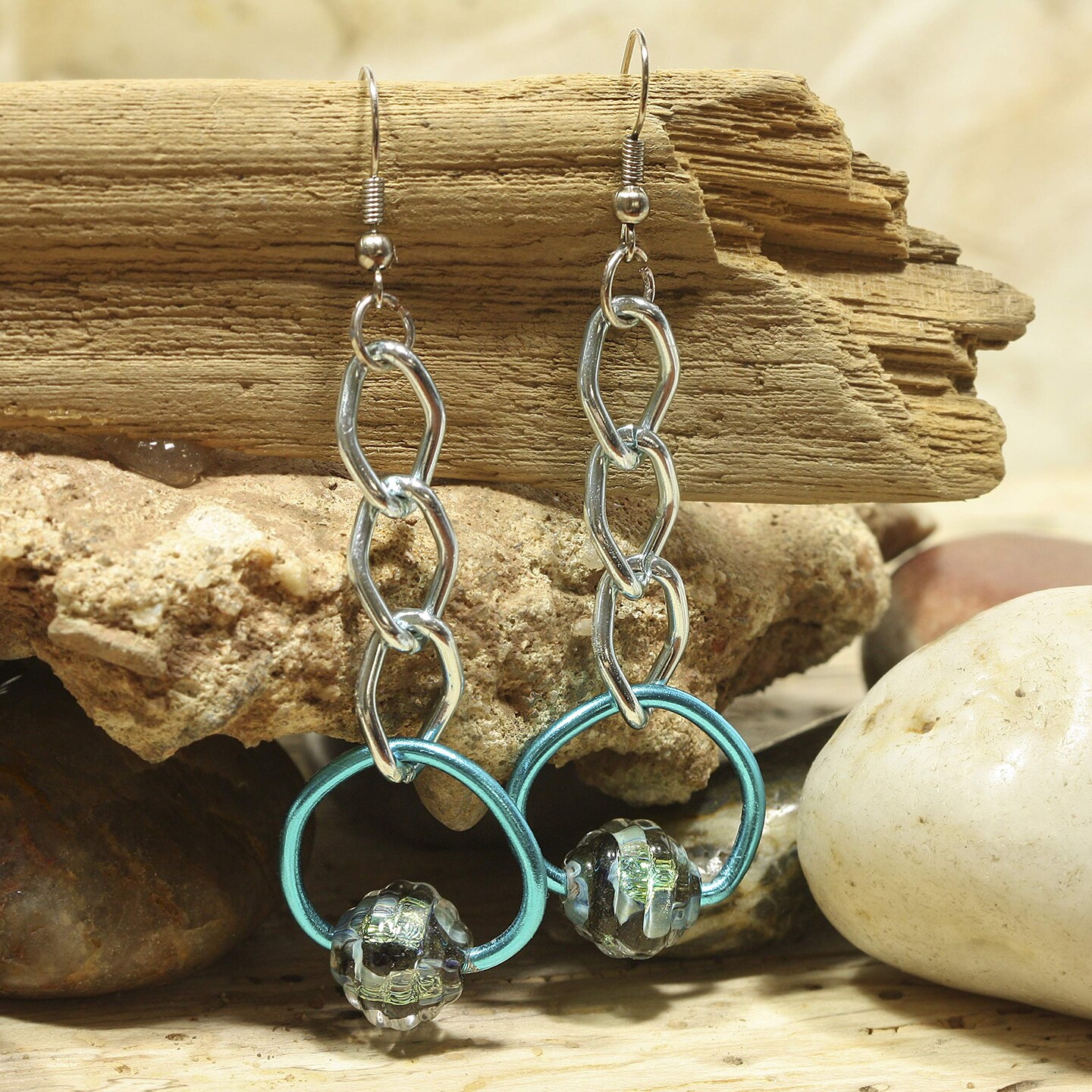 The Beadsmith 12-Gauge Anodized Aluminum Wire for Jewelry Making, Metal Wire for Wrapping