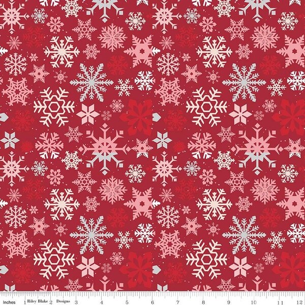 Snowflakes in Barn Red (c16402-barnred) | Mistletoe &#x26; Holly | Beverly McCullough | Riley Blake