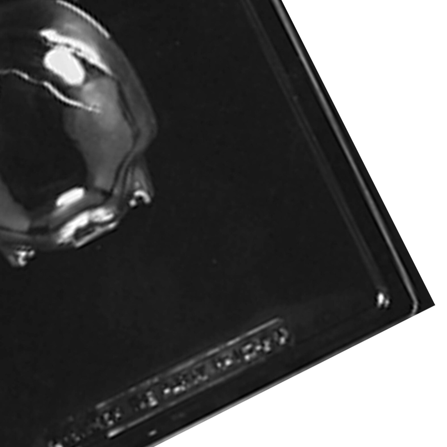 Medium 3D Skull Chocolate Mold for Halloween and Pirate Treats