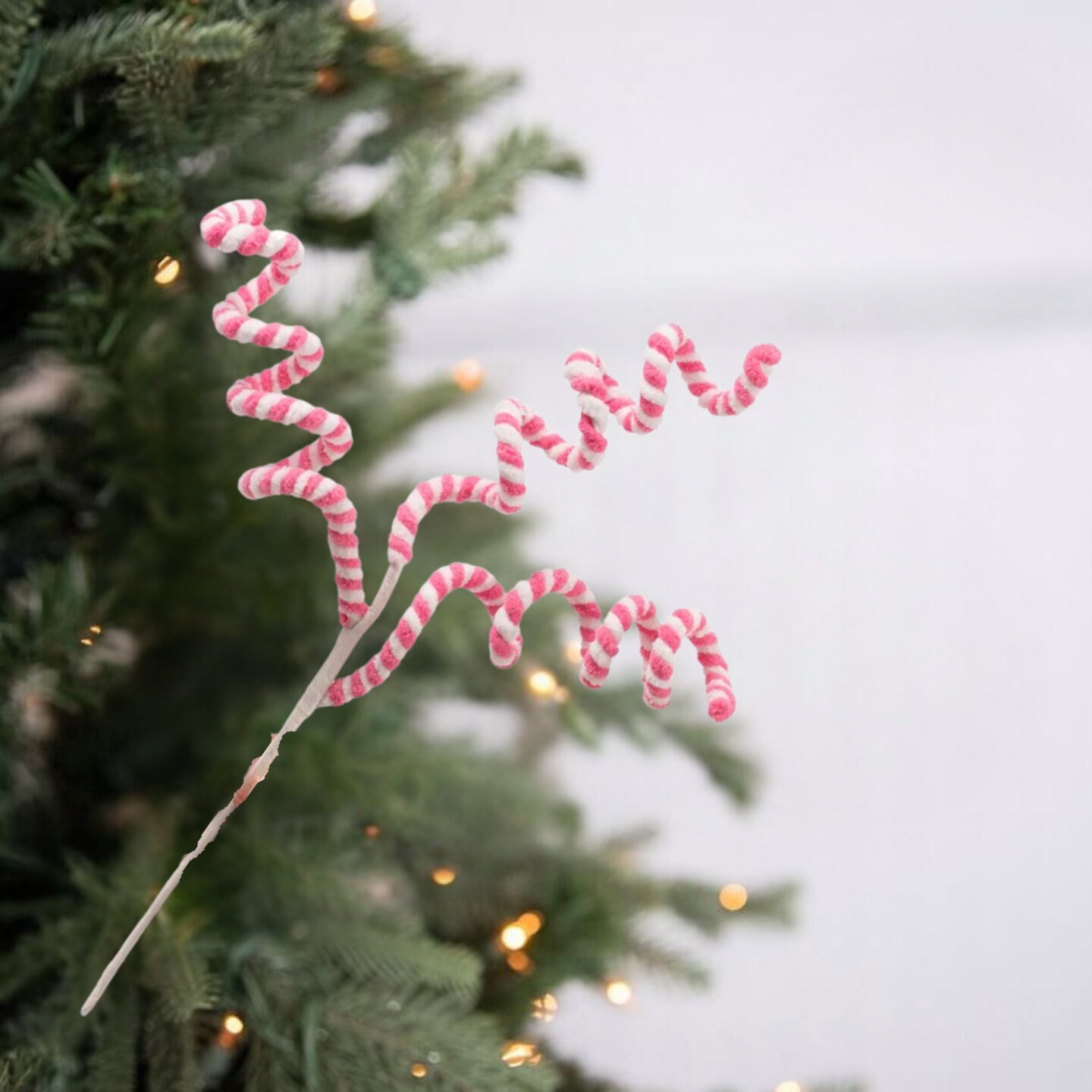 16&#x22; Peppermint Curly Chenille Pick: Pink &#x26; White