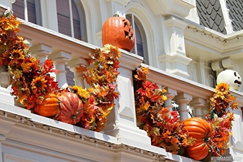 8 Lighting Modes &#x26; Timer Fall Decorations for Home Maple Leaf Garland with Lights 40LED Battery Operated Waterproof String Lights, Thanksgiving Halloween Fall Decor Indoor Outdoor Autumn