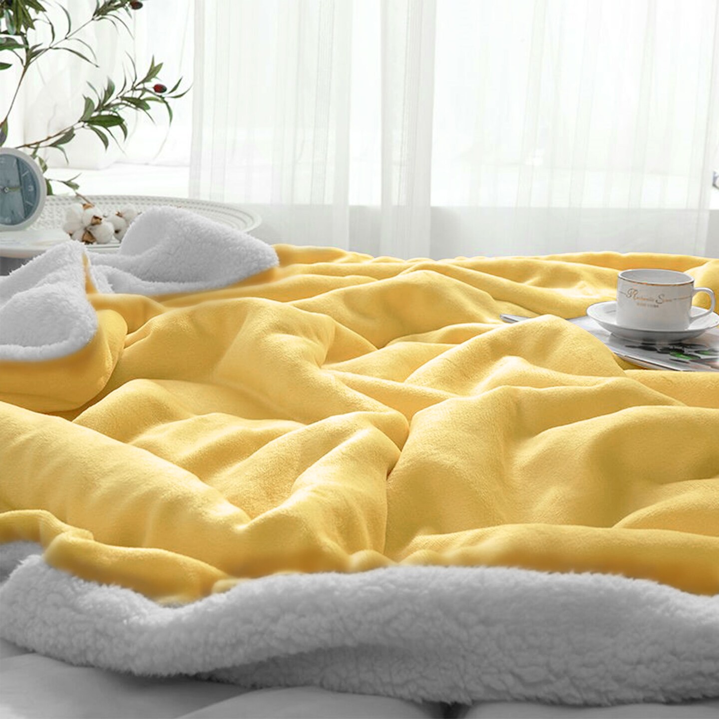Super Soft Fluffy Snugly Solid Flannel Fleece Throws For Sofa Bed Blankets