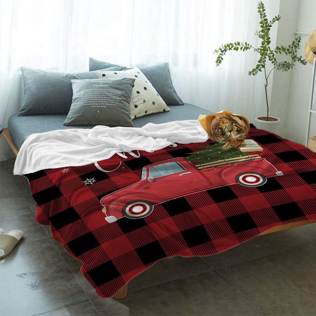 Christmas Truck Soft Fleece Throw Blankets for Couch, Xmas Tree Buffalo Plaid Microfiber Bed Blanket, Farmhouse Snowflake Check Christmas Throws, 40x50inch Flannel Blanket Cover for Sofa Travel