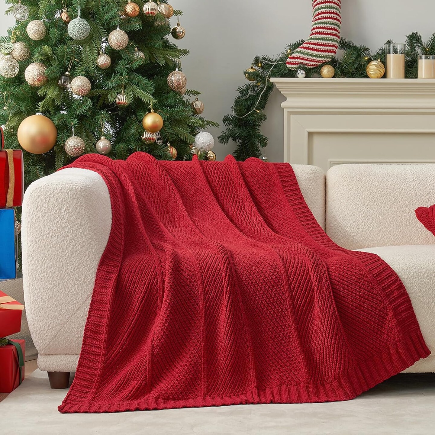 Chenille Christmas Throw Blanket for Couch, Chunky Knit Blanket with Chevron Texture Non-Shedding Decorative Red Cozy Throw Blanket for Sofa Chair Bed, Red, 50x 60