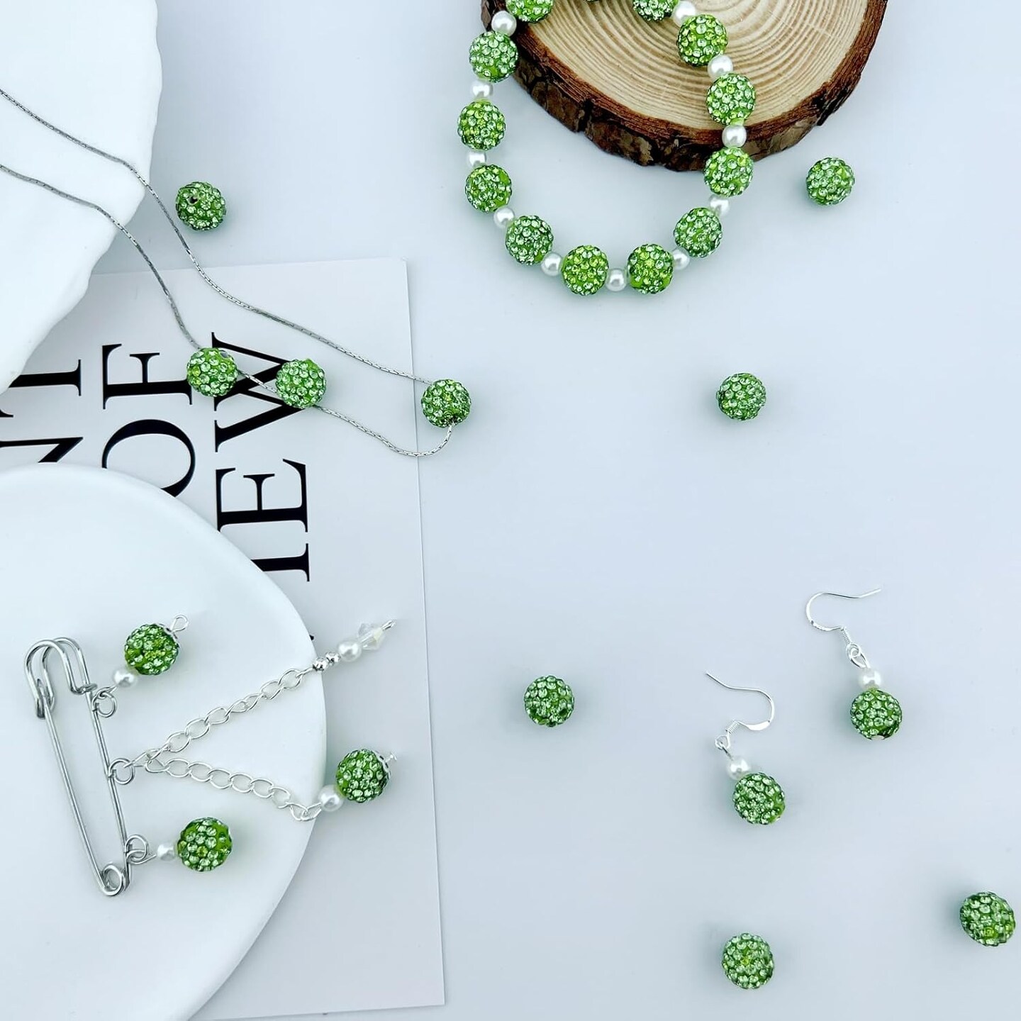 10mm Clay Rhinestone Beads for Crafts, 100 Pcs Sparkle Crystal Beads for Jewelry Making, Shiny Round Shamballa Disco Ball Beads for DIY Bracelet Necklace Earrings Decoration (Light Green)