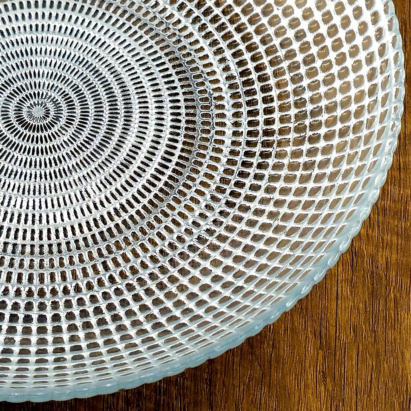 Handmade Swirl Pattern Glass Plate Decorative Soup and Salad Dish