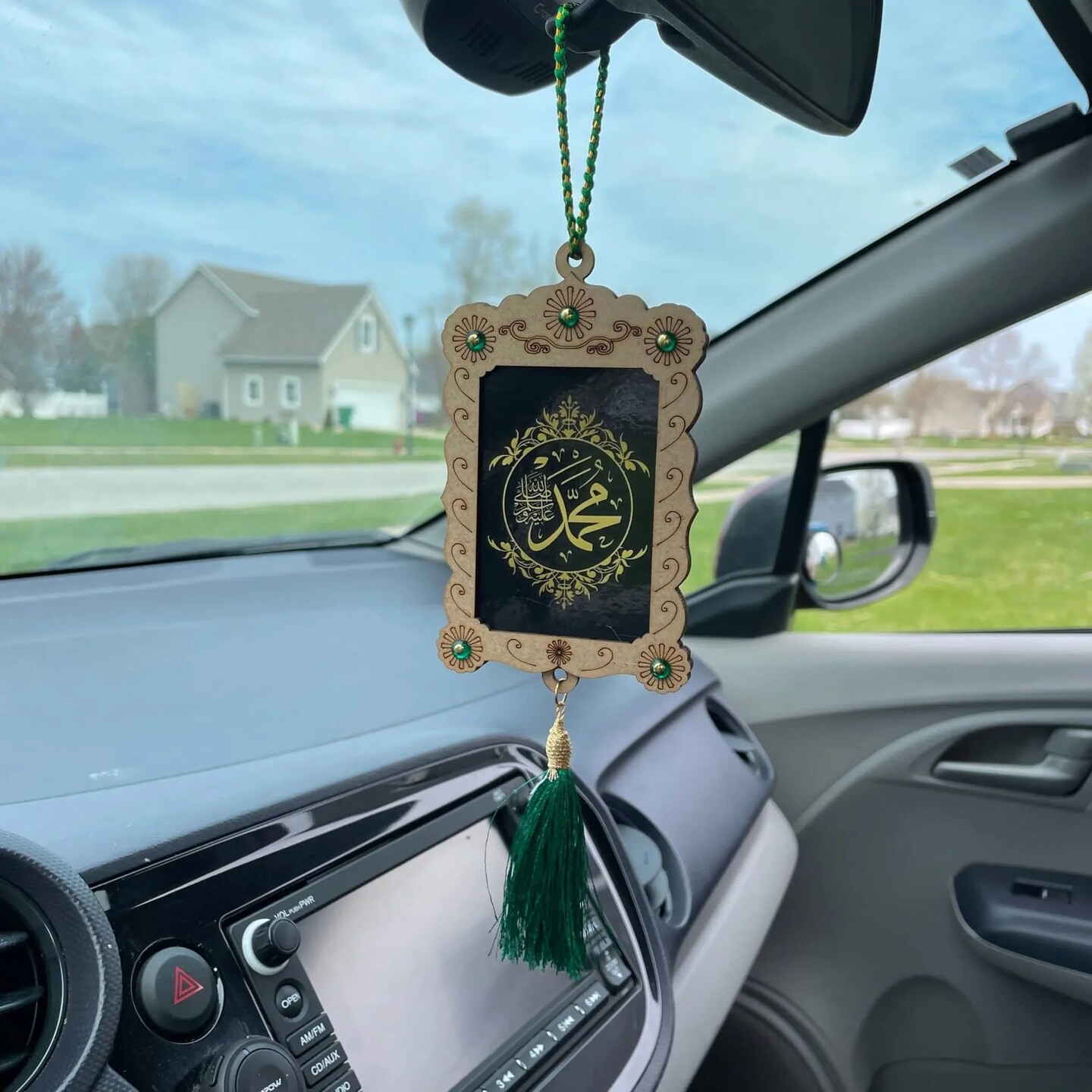 Islamic Car Hanging Ornament Allah Car Rear Mirror Hangers Ornament Photo Frame Allah Muhammad Islamic Ramadan Eid Gift Muslim Car Decor Hanging Charm Decor Accessories (pack of 1)