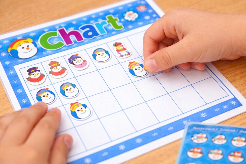 Super Snow Friends superShapes® Stickers – 800 Count Winter-Themed Stickers