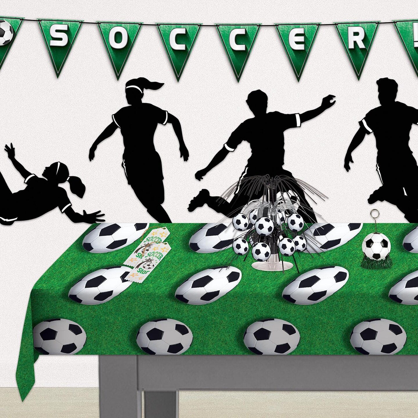 12 Pack Beistle Soccer Ball Party Tablecover