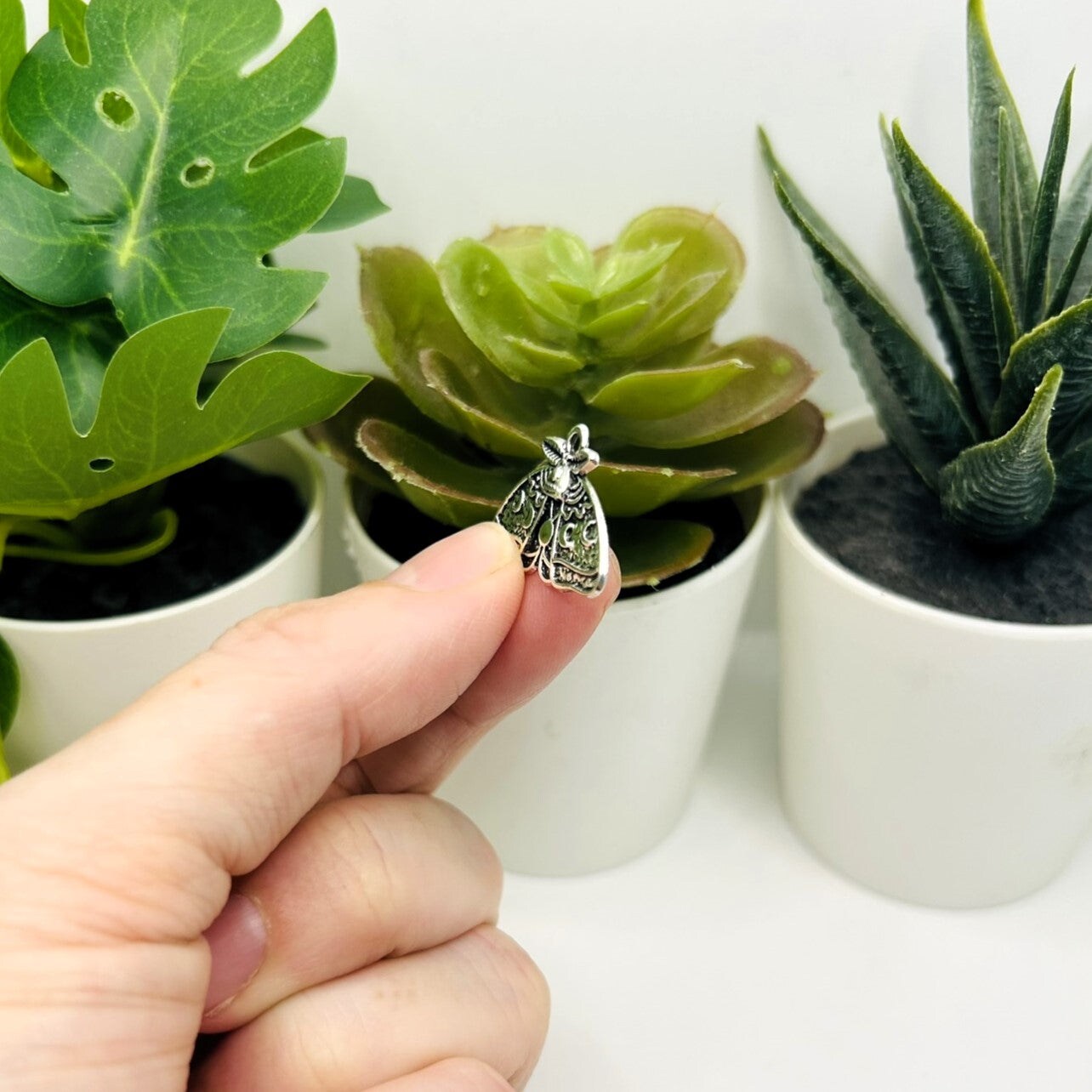 1, 4, 20 or 50 Pieces: Silver Lunar Moth Charms