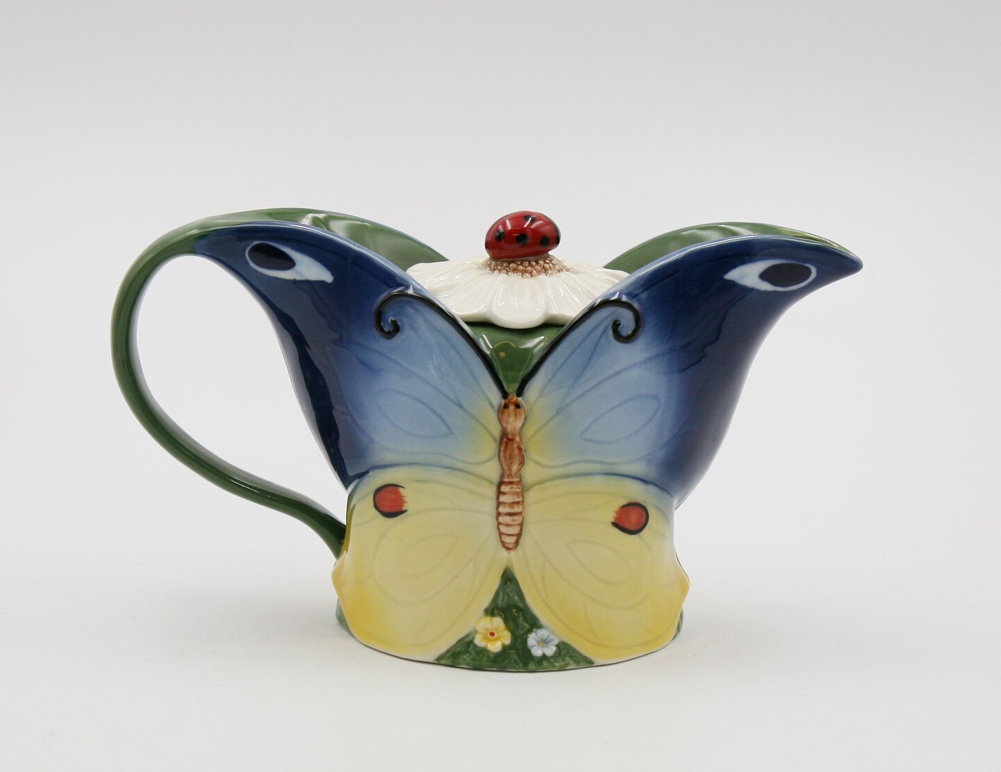 Ceramic Magic Butterfly Teapot, Gift for Her, Gift for Mom, Tea Party D&#xE9;cor, Caf&#xE9; D&#xE9;cor, Spring Kitchen Decor, Cottagecore