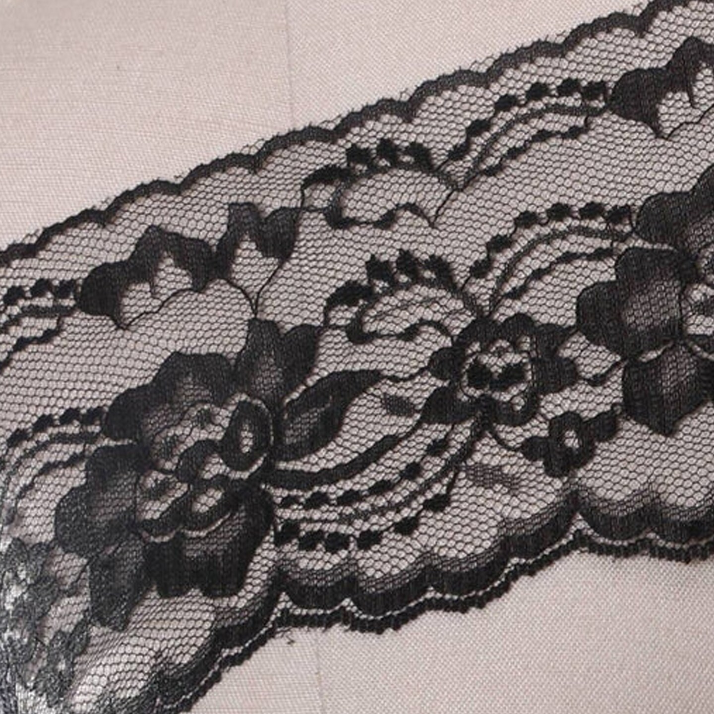 2 Yards Black Floral Polyester Lace Trim for Decor and Crafting