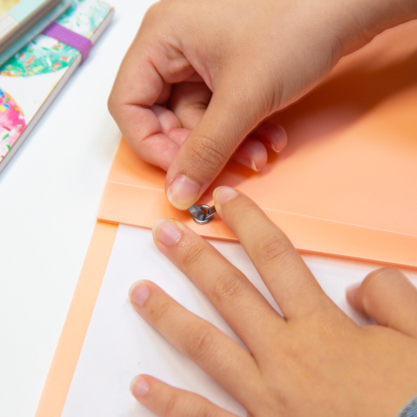 BAZIC Poly 2-Pockets Portfolio - Pastel Color w/ 3-Prong Fastener