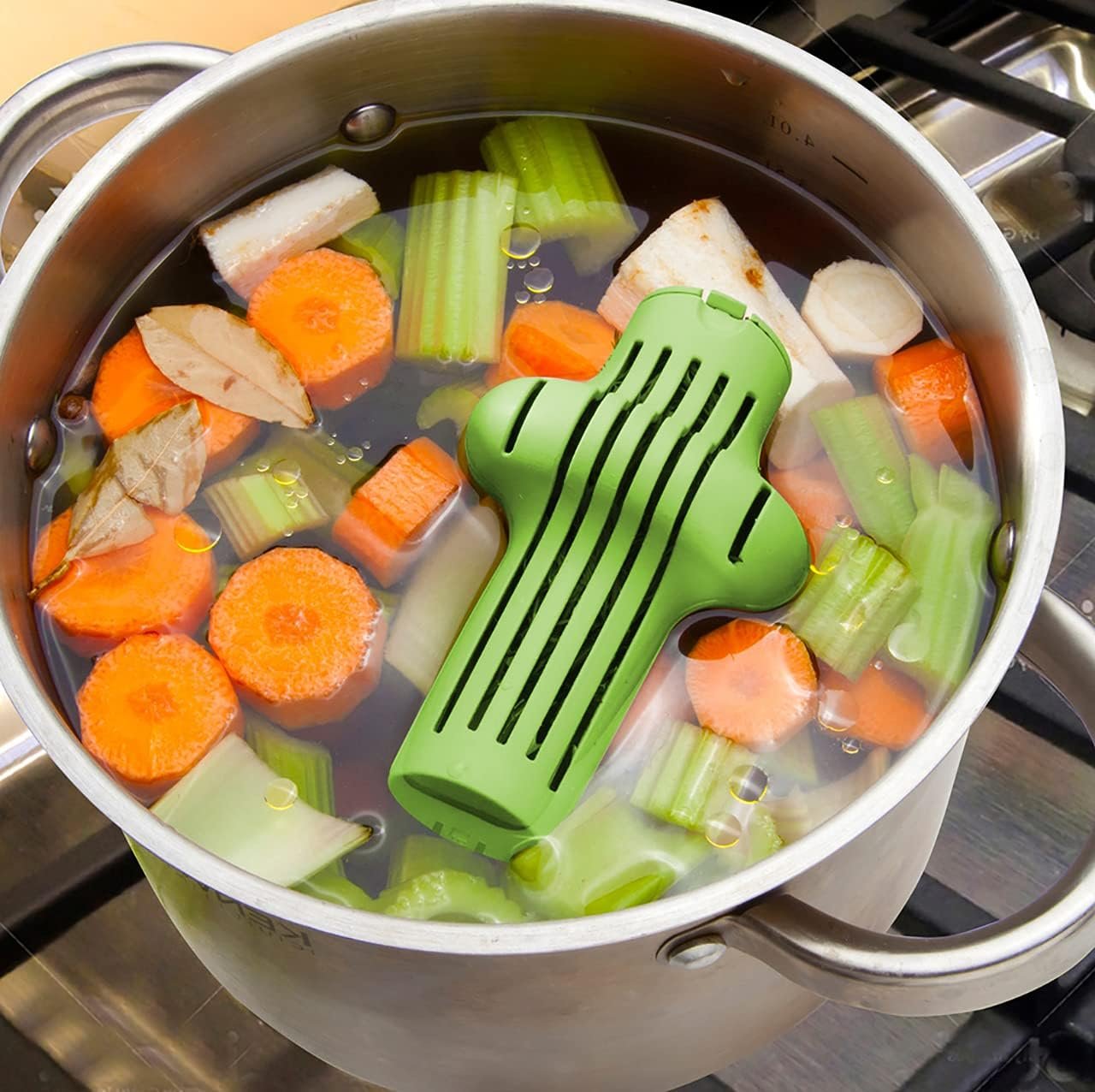 Hutzler Heat Resistant Herb Infuser - Easy Way to Add Fresh Spice &#x26; Flavor to Soup or Stock