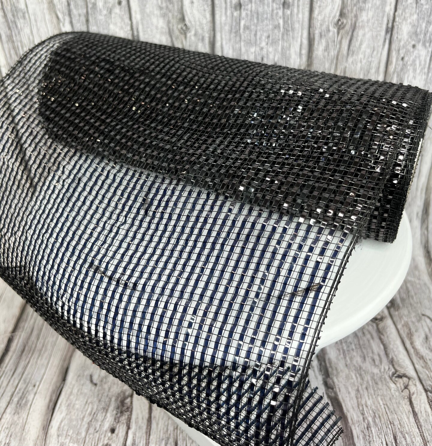 10&#x22; x 10yd Black Foil 10 inch mesh for wreaths-RE134102