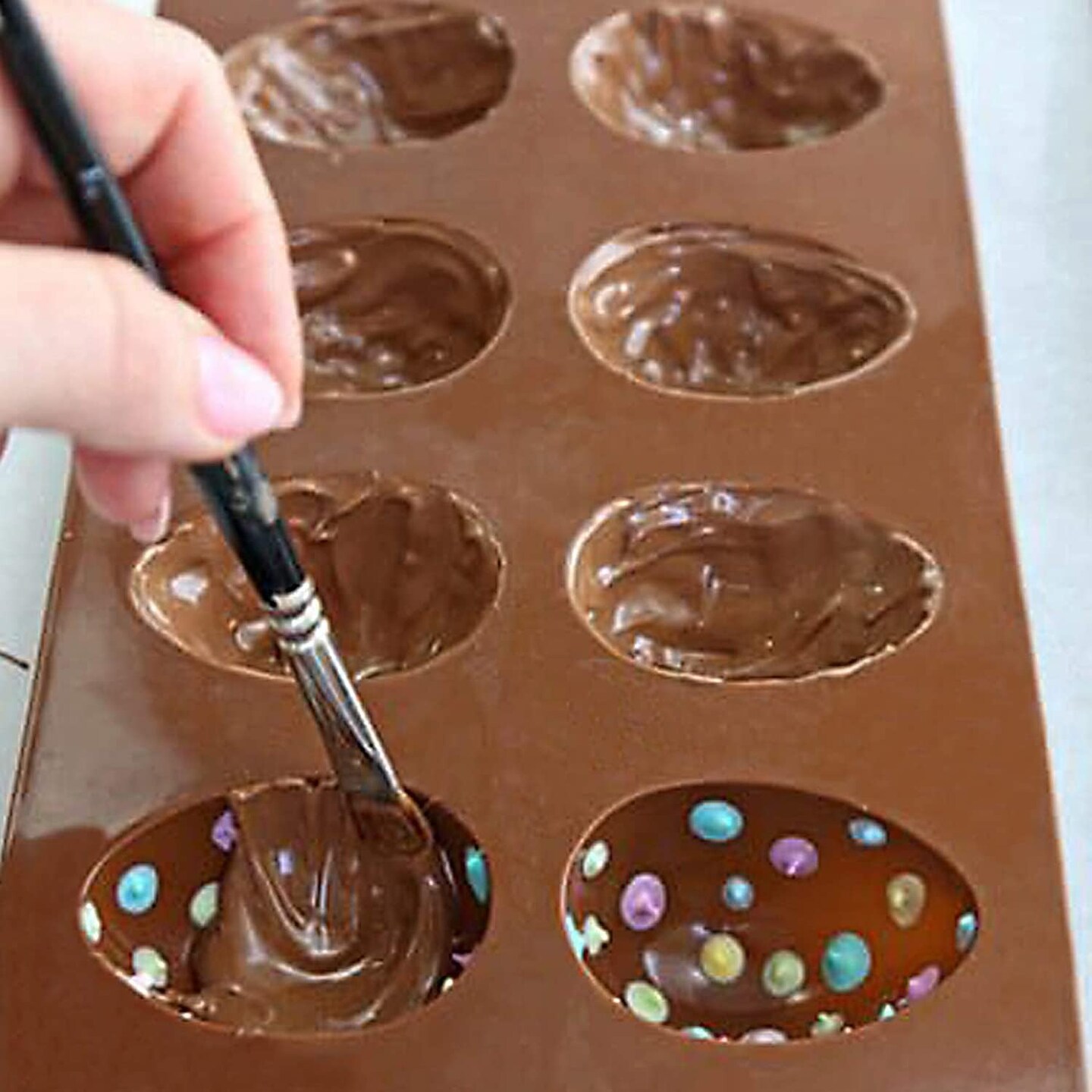 8 Cavity Easter Eggs Silicone Mold, Half Egg Mold Chocolate Mold with 7 Cake Brushes for Easter Cake Decorating Home Kitchen DIY Baking,Candy,Soap, Bath Bomb,Candle Wax