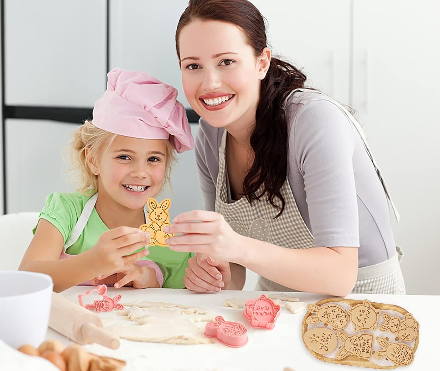 Easter Cookie Cutters Set, 8 Pcs Cookie Cutter with Plunger Stamps, 3D Cookie Stamps for Easter Biscuit Snacks Cheese Baking